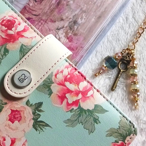 UNAVAILABLE - Picture 4 of 16